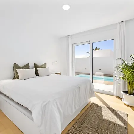 Casa Beyel La Concha Вилла